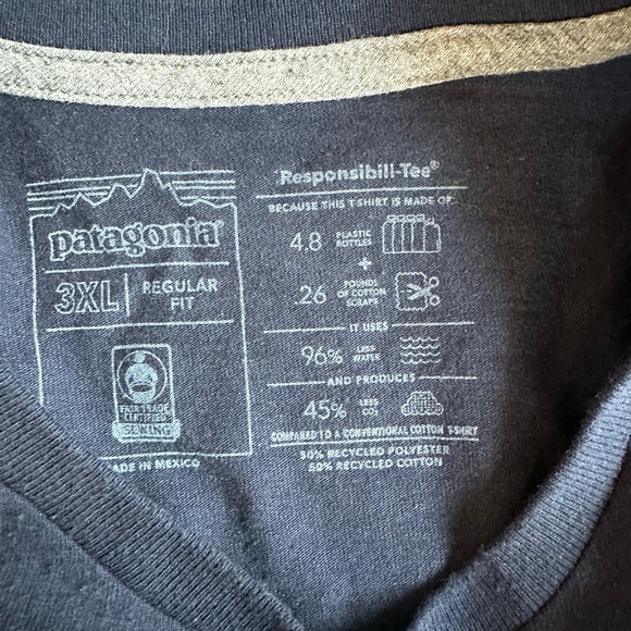 Patagonia Charcoal Responsibili-Tee 3XL - Picture 2 of 2